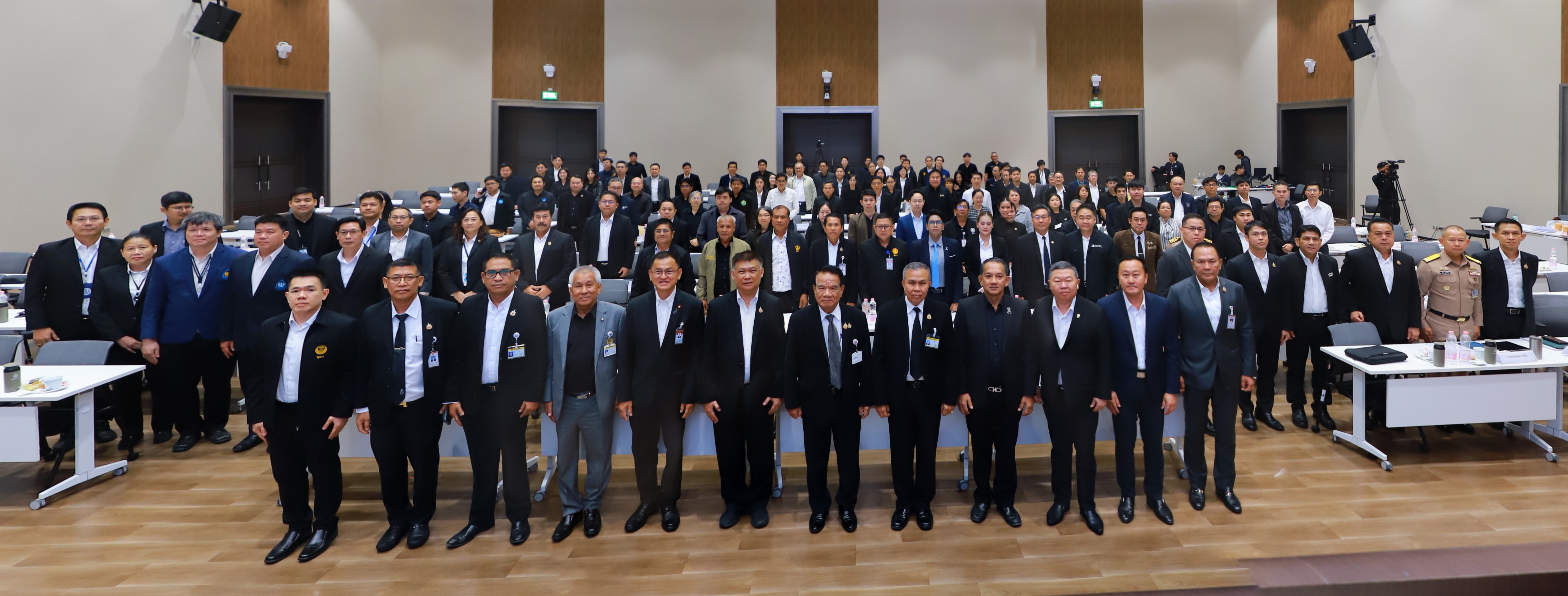 title - ส.ป.ก. ร่วมการประชุมคณะอนุกรรมาธิการการบริหารราชการแผ่นดินด้านการจัดการภัยพิบัติระดับชาติ ในคณะกรรมาธิการการบริหารราชการแผ่นดิน วุฒิสภา